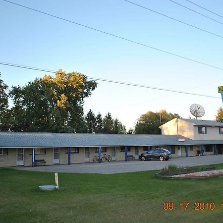 Neepawa Motel Exterior photo